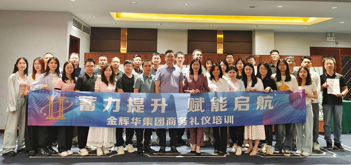 摇钱树娱乐合照123